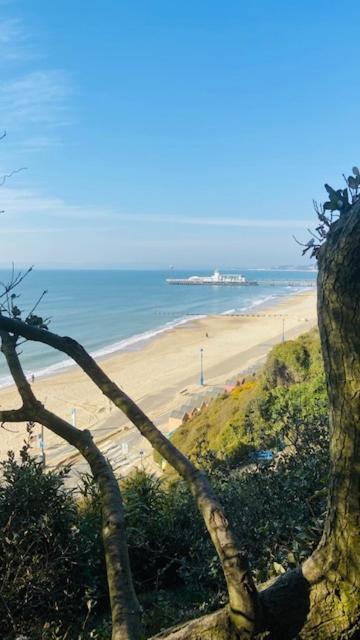 Modern Central Flat With Balcony & Free Parking On-Site Bournemouth Buitenkant foto